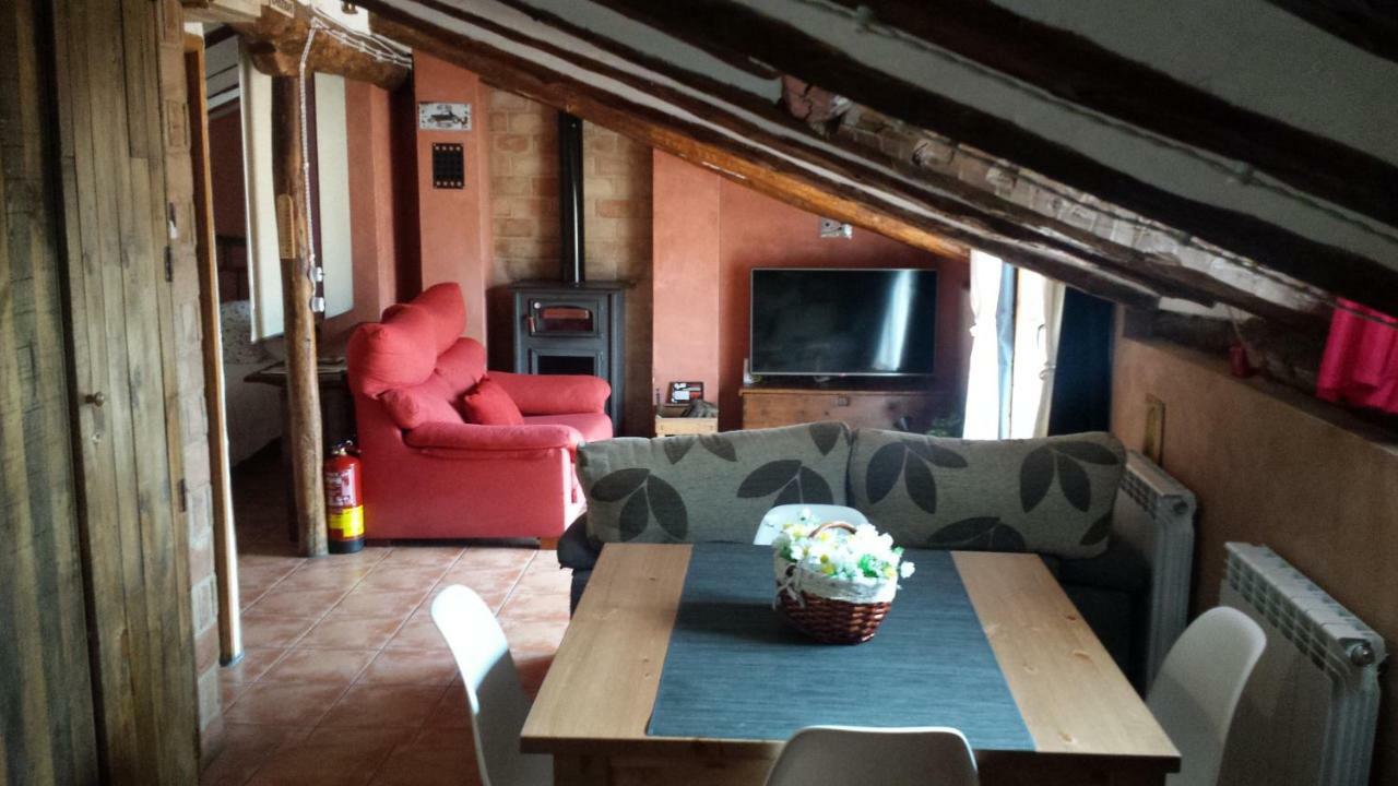 Apartmán El Bricial Bezas Exteriér fotografie