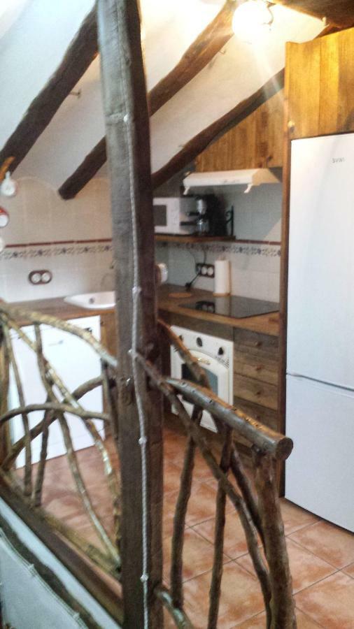 Apartmán El Bricial Bezas Exteriér fotografie